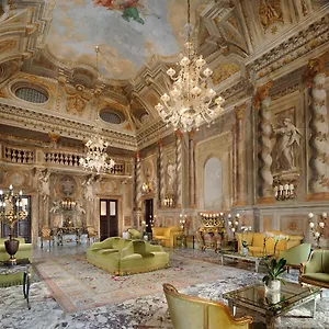 Otel Grand Continental - Starhotels Collezione