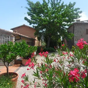 Fullino Nero Rta - Residenza Turistico Alberghiera Casa rural